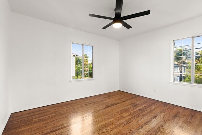 Photo - BEAUTIFUL 2 BED - IN HIGHLAND PARK