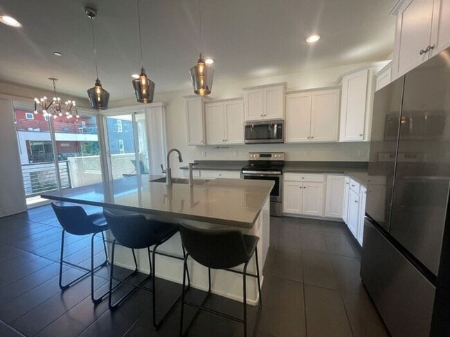 Photo - 1250 Abbey Ln