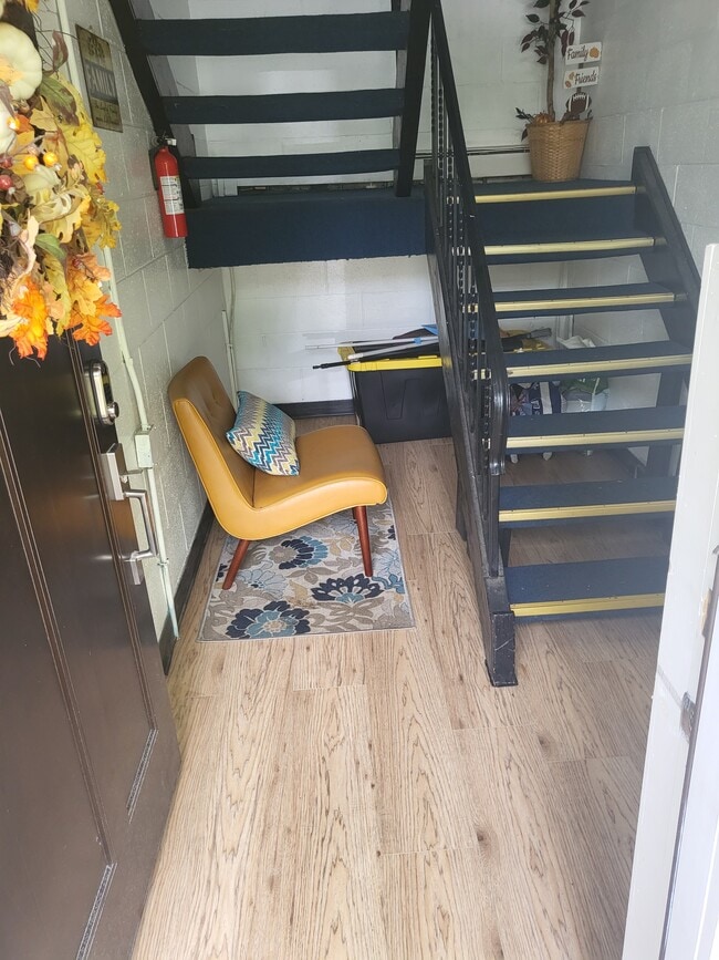 Photo - 15300 Martin Luther King Jr Dr Unidad 3W