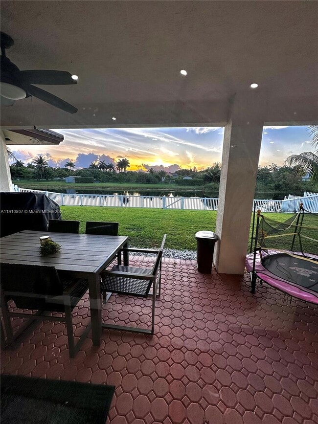 Photo - 3501 SW 142nd Ave