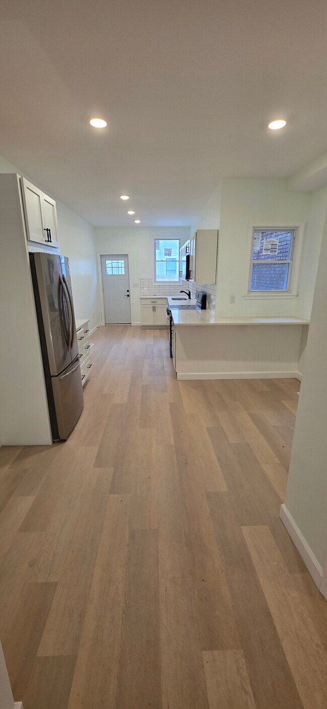 Photo - 1103 N Patterson Park Ave