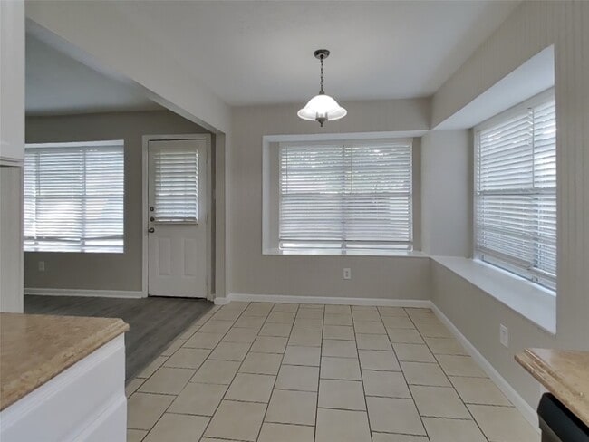 Photo - 23110 Newgate Dr