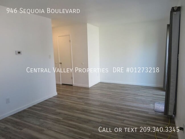 Photo - 946 Sequoia Blvd