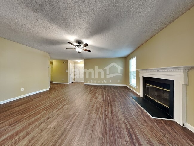 Photo - 704 Pepperstone Ct