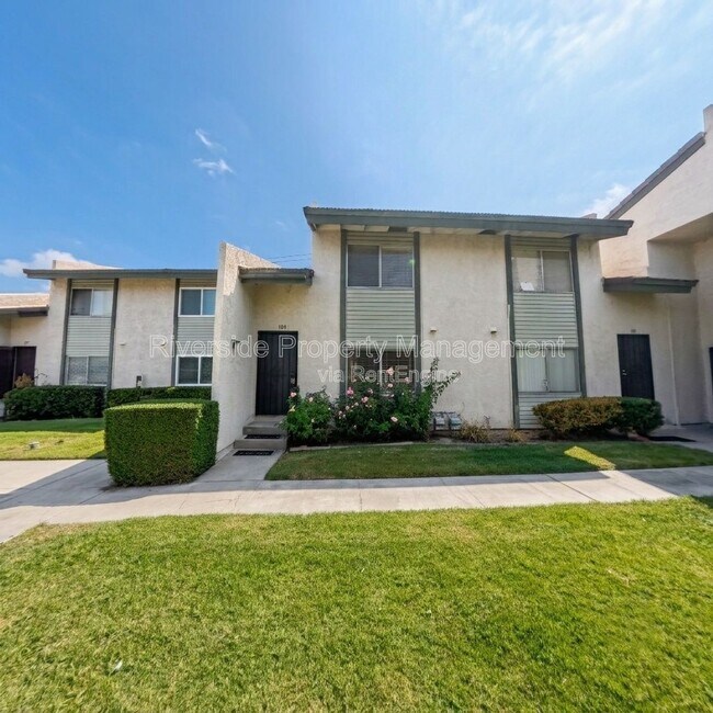 Photo - 2255 Cahuilla St Unit 105