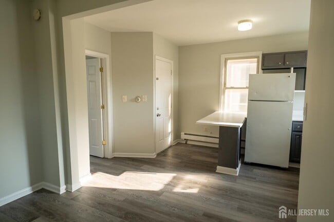 337 Convery Blvd Unit 2