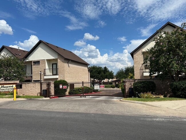 Photo - 2445 Monarch Dr Unit 801