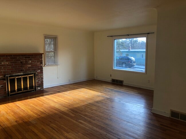 Photo - 1200 NE McGee St Unit A