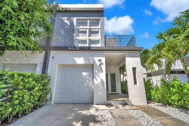 Photo - 3167 SW 25th St