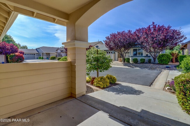 Photo - 1681 St Andrews Way