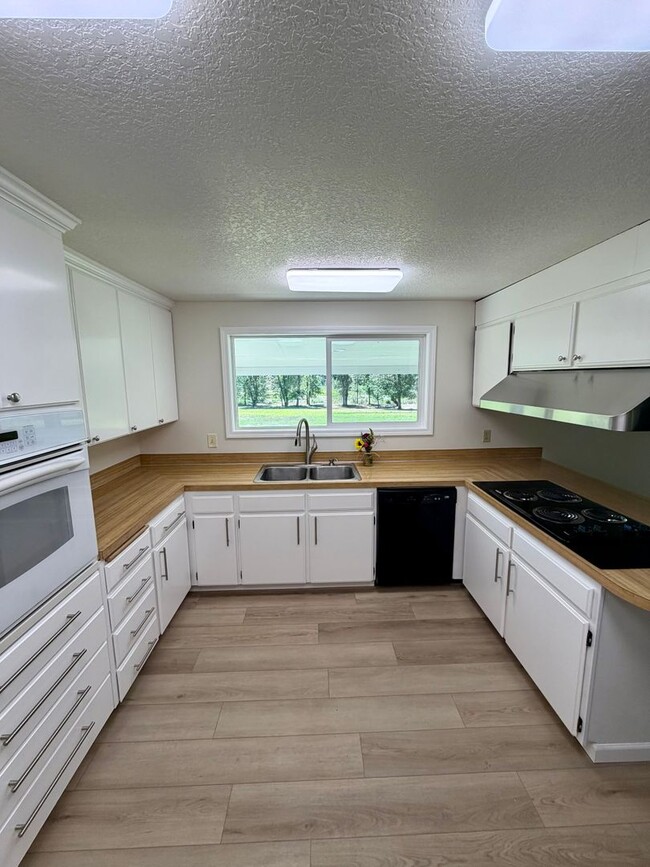 Photo - Newly Renovated Riverfront 3BR House - Available 8/1/2026