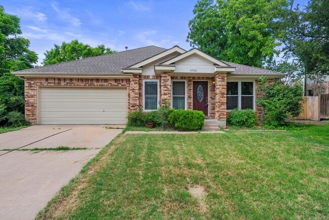Photo - 6700 Carisbrooke Ln