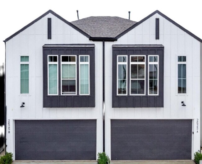 Photo - 2625 Paul Quinn St Unit A