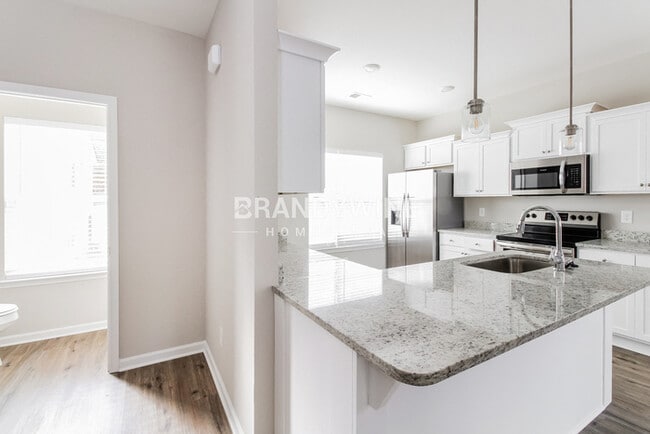 Photo - 427 Moshe Mualem Pl