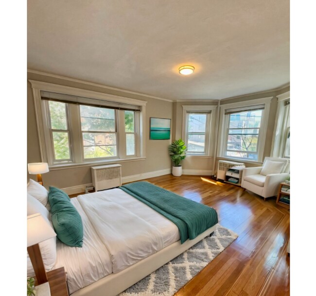 Photo - 31 Stearns Rd Unit 1