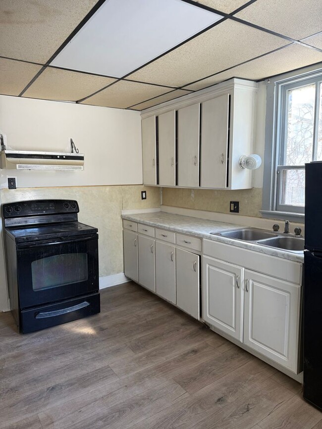 Photo - 317 W High St Unit Apt #201