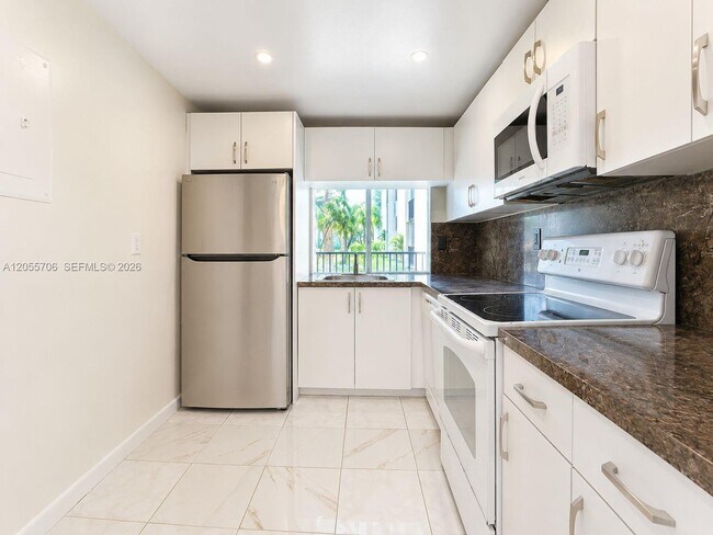 Photo - 9431 SW 4th St Unit 107