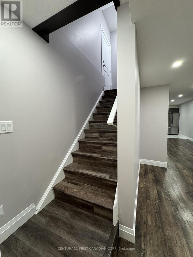 Photo - 2910 Biddulph Street