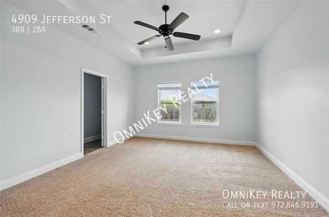 Photo - 4909 Jefferson St