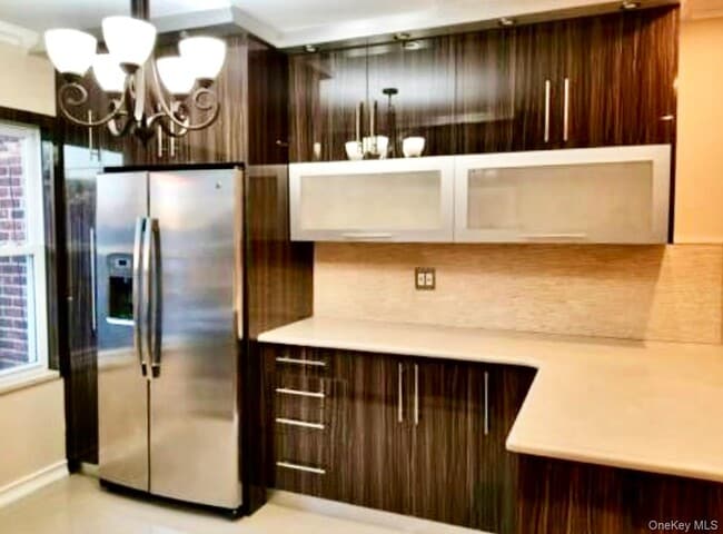 Photo - 99-15 Ascan Ave