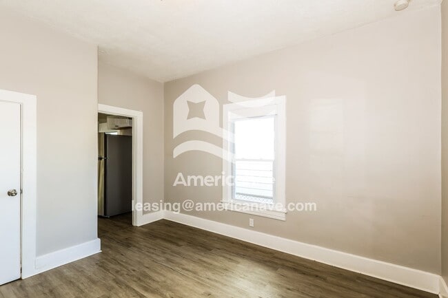 Photo - 624 Dresden Ave