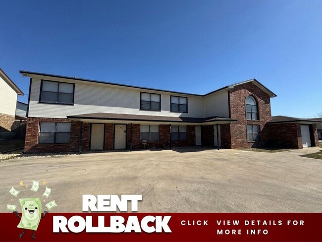 Building Photo - 1203 Monroe Loop