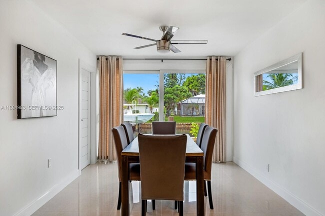 Photo - 2830 NE 56th Ct