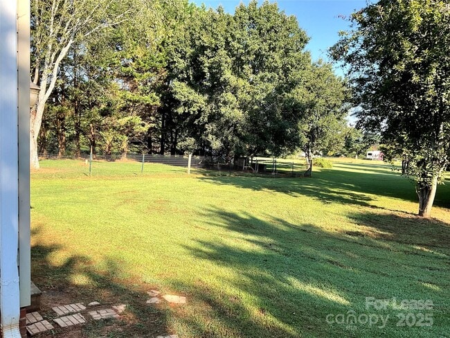 Photo - 2700 Moose Gantt Trail