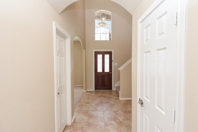 Photo - 21373 Thurston Crossing Dr