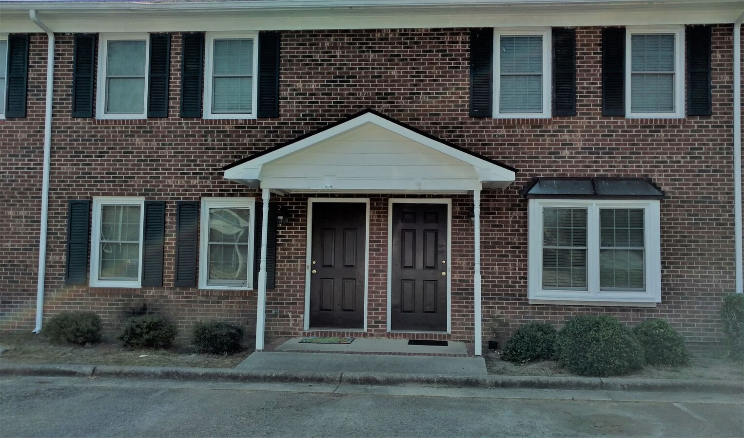 Haymont Area - 2 Bedroom Townhome for rent - Haymont Area - 2 Bedroom Townhome for rent