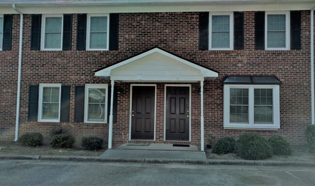 Building Photo - Haymont Area - 2 Bedroom Townhome for rent