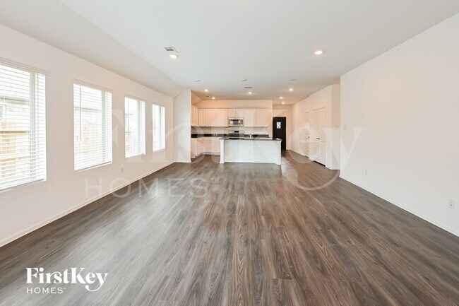 Photo - 5228 Pine Pass Dr