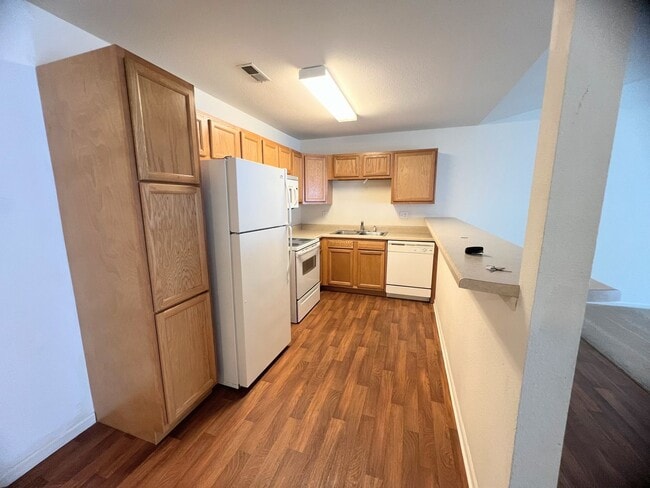 Photo - 21057 Honest Unit 21057 B Honest
