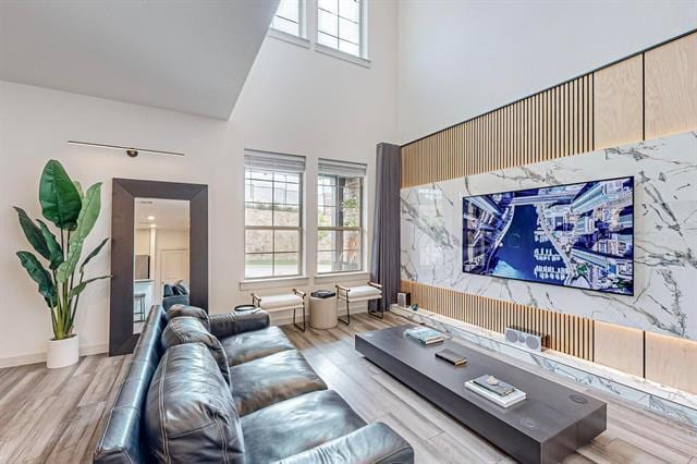 Photo - 309 McConathy Wy