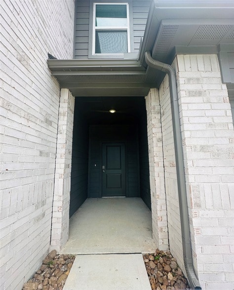 Photo - 16779 Country W Dr