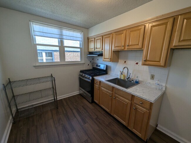 Photo - 918 E Sharpnack St Unidad 2