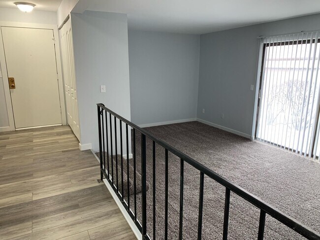 Photo - 2650 W Custer Ave