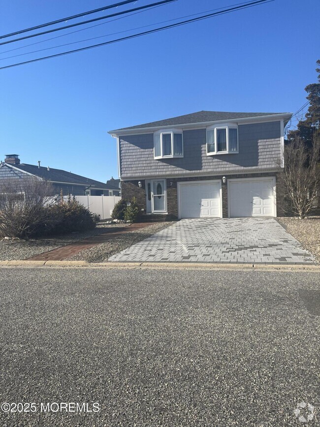 Building Photo - 7 Sturgis Rd Rental