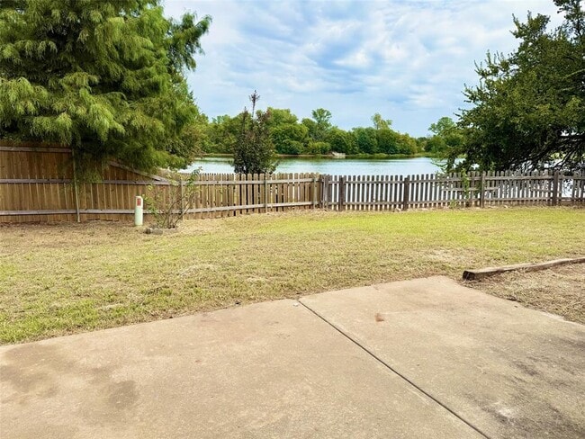 Building Photo - 2509 Arbor Dr Rental
