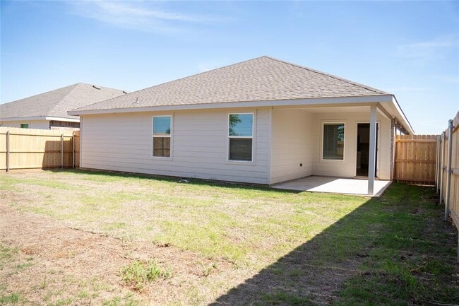 Photo - 10305 NW 28th St