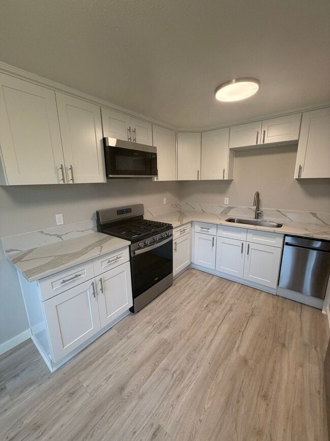 Photo - Newly Remodeled 2 Bedroom!