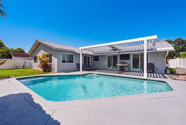 Photo - 5804 SW 116th Ave