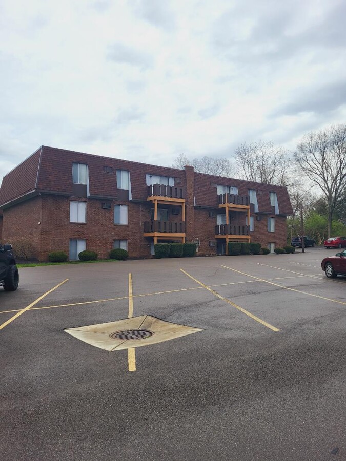 Photo - 2-30 Chateau Place - 14-2