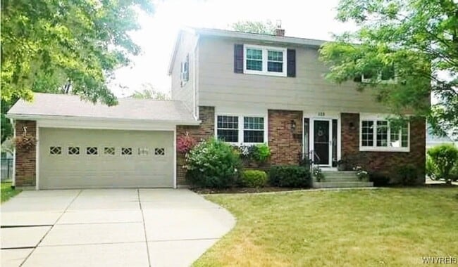 Building Photo - 123 Ava Ln