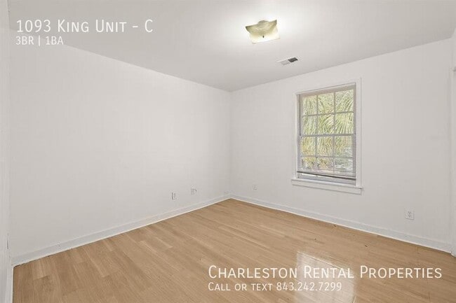 Photo - 1093 King St