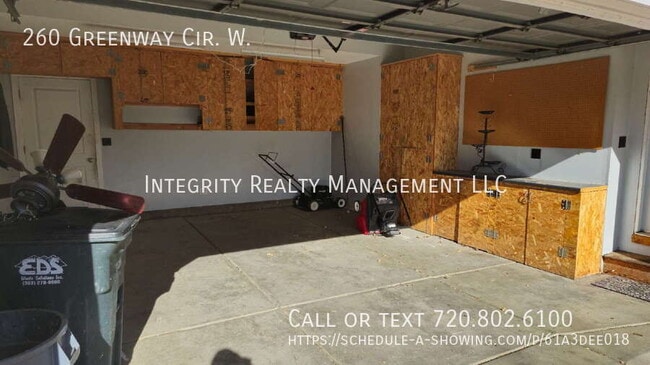 Photo - 260 Greenway Cir W