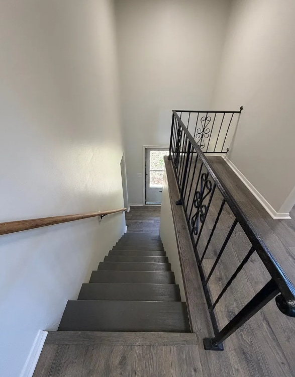 Photo - 5711 NW Hillside Dr