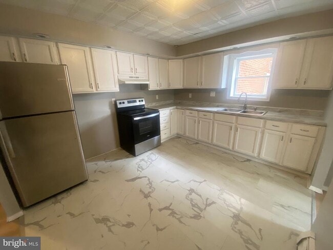 Building Photo - 314-316 W Market St Unit 2 Rental
