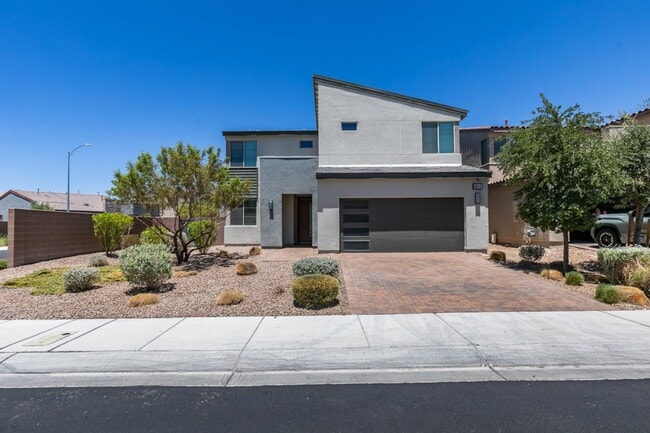 Photo - Spacious 4 Bedroom + Loft Tule Springs Home with Heated Pool & 3-Car Garage