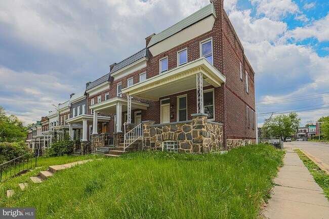 Photo - 2819 Presbury St